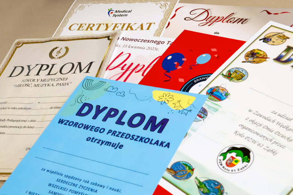 07 dyplomy i certyfikaty 1024x683